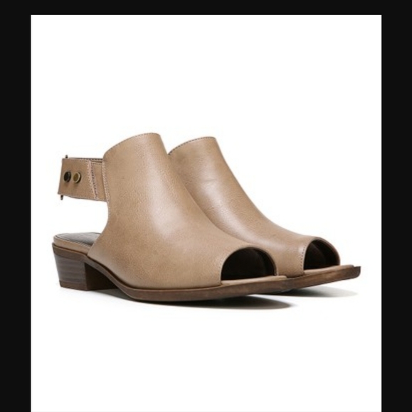 Life Stride Shoes - Lifestride 8 Mushroom Athena Sandal